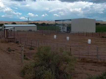 Arena and round pen